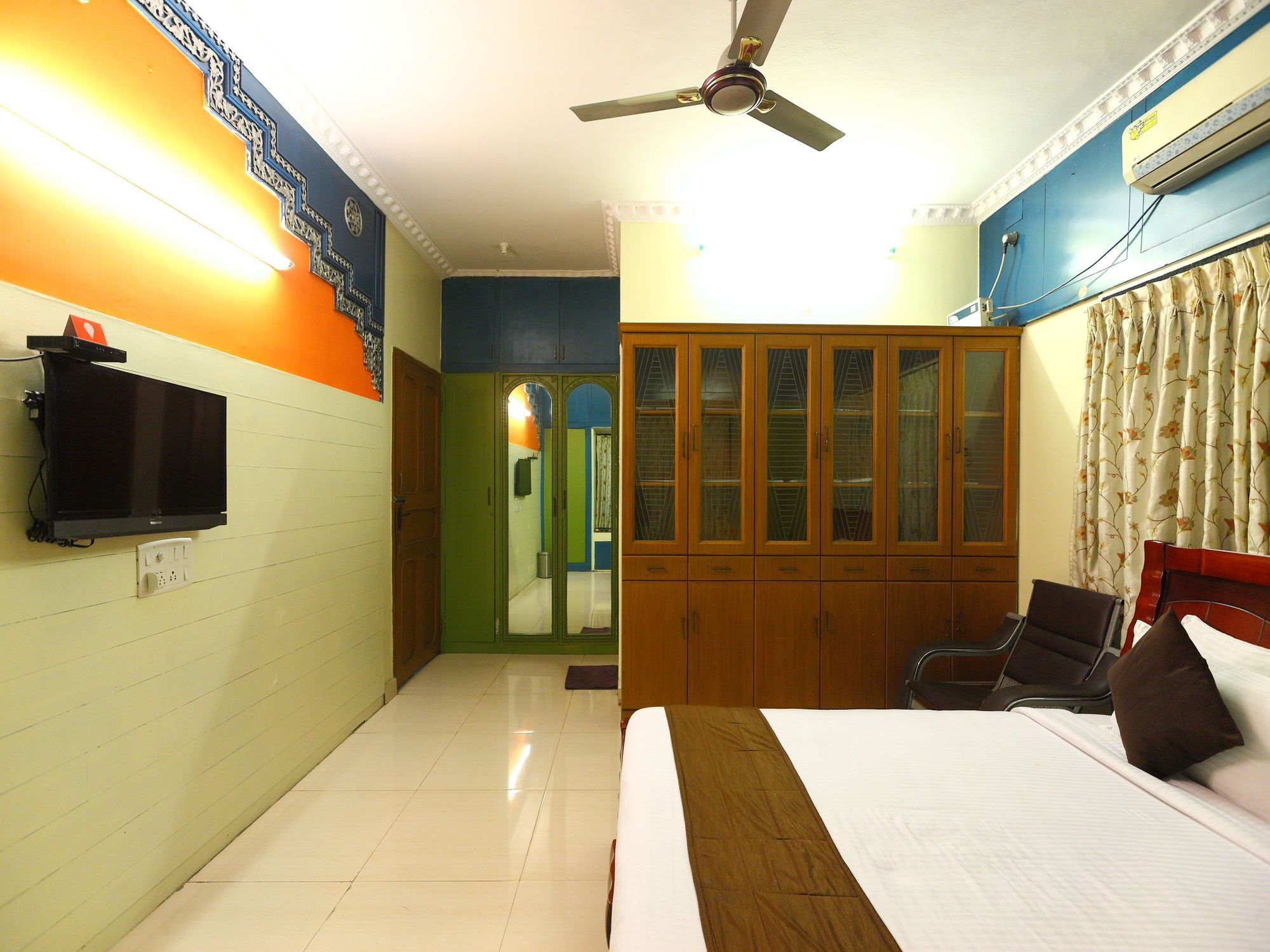 Oyo 8033 T Nagar 2*